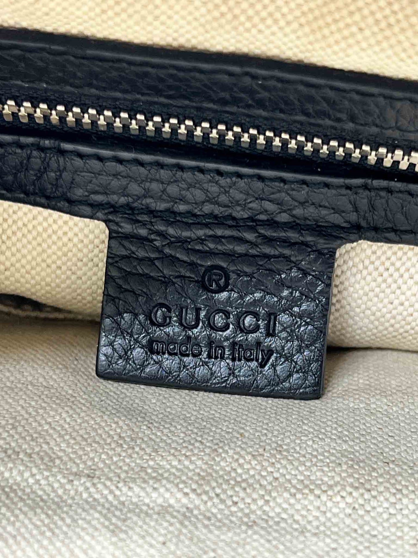 One size | Gucci Black Leather Cross-Body Bag