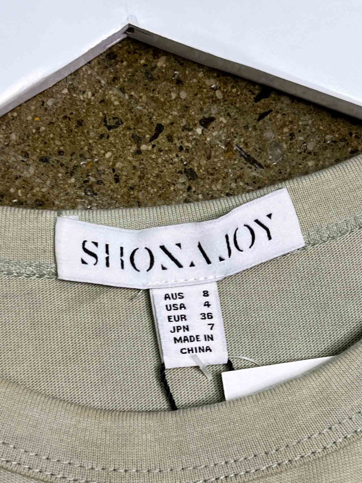 Size 8 | Shona Joy Green T-shirt