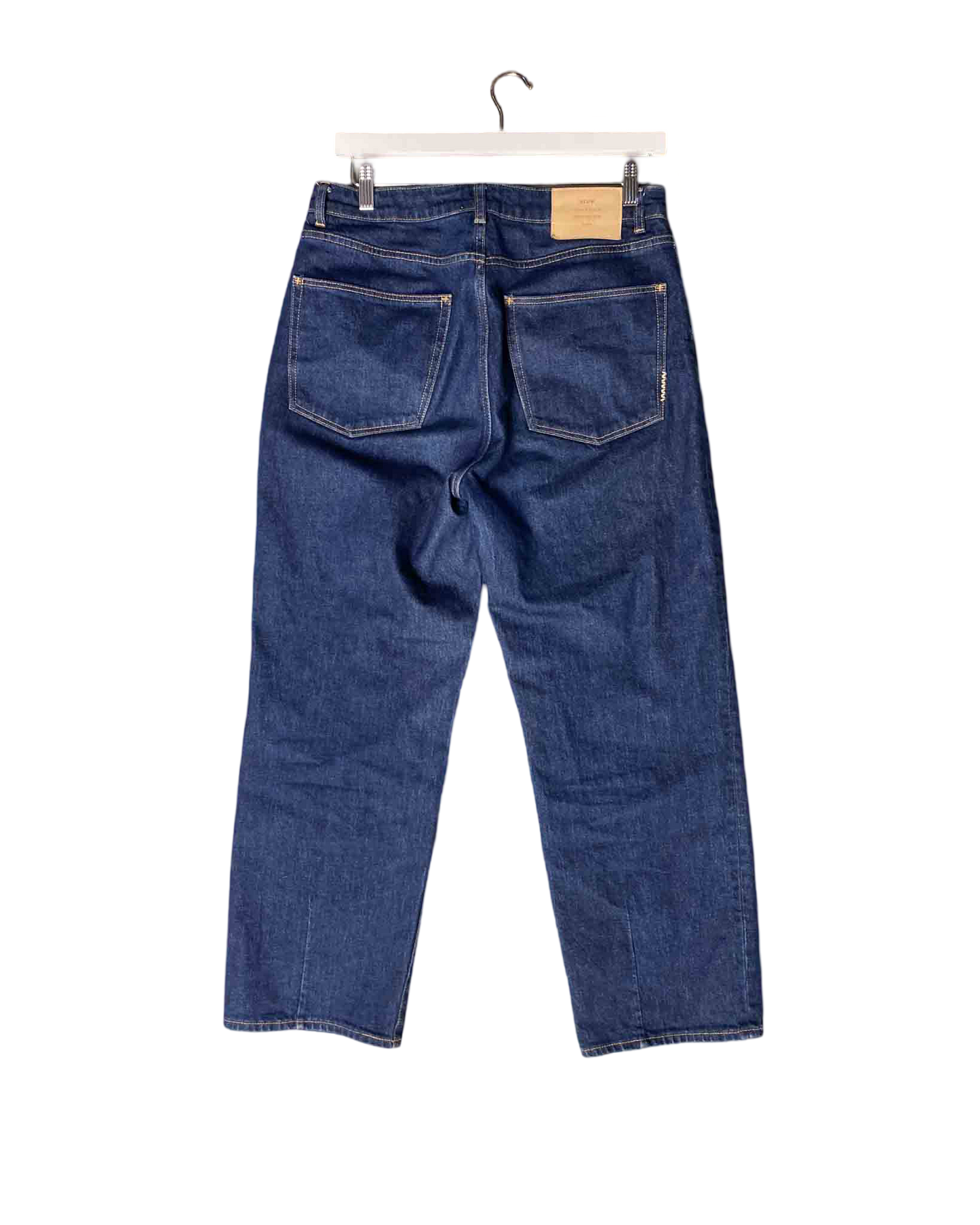 Size 31 | Neuw Edie Straight Jeans